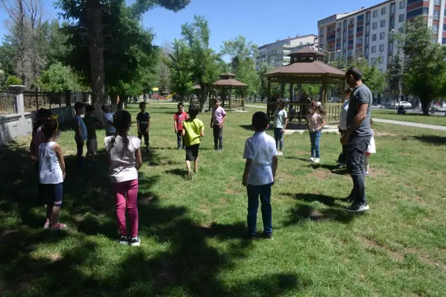 Tatvan'da 'Telafide Ben de Varım' programı başladı