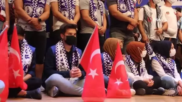 Vali Çiçek, 'Afyonkarahisar spor alanında şaha kalkacak' Vali Çiçek, 'Afyonkarahisar spor alanında şaha kalkacak'