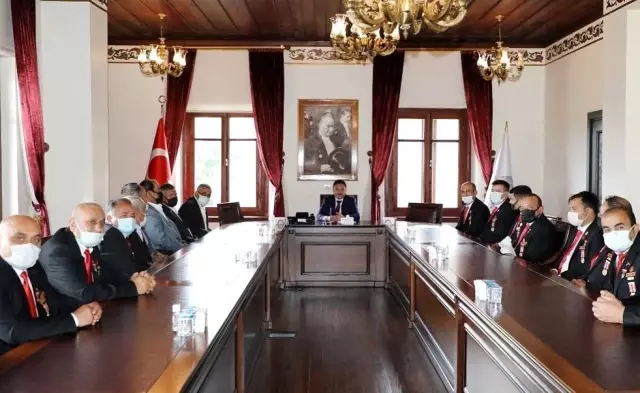 Vali Gökmen Çiçek: 'Bu onurlu görevi layıkıyla yerine getireceğinize eminim'