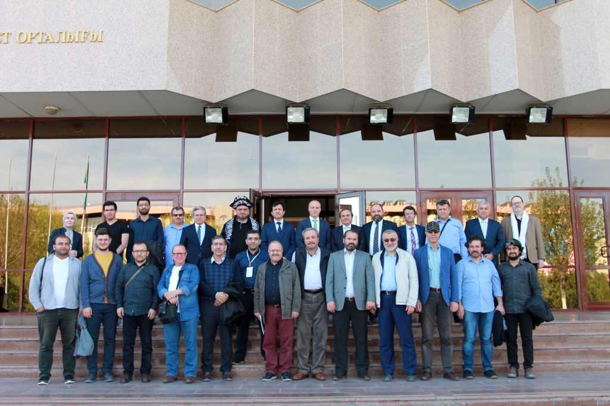 '4. Uluslararası Dini Araştırmalar ve Küresel Barış Sempozyumu' Kapanış Töreni Yapıldı