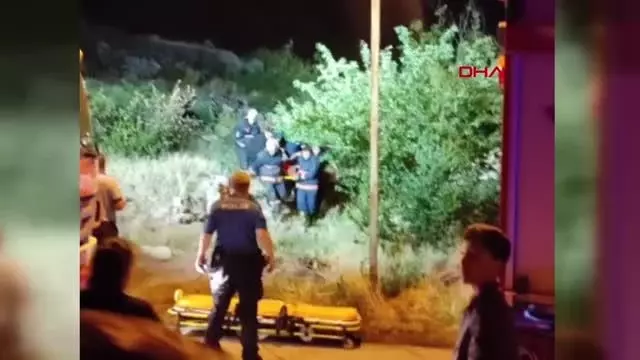 ANKARA-KUYUYA DÜŞEN 65 YAŞINDAKİ KADINI İTFAİYE EKİPLERİ KURTARDI