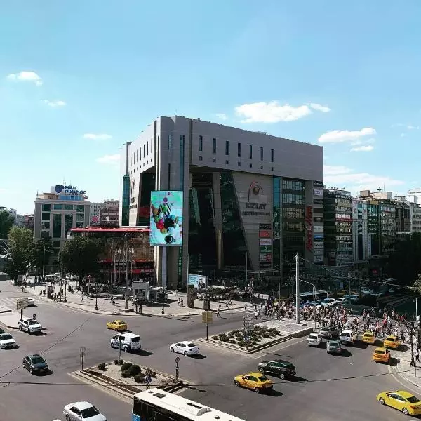 AVM RAPORU AÇIKLANDI: SAYI 442'YE ÇIKTI, PAZAR DEĞERİ 59 MİLYAR DOLAR OLDU