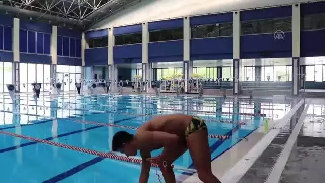 Çocukken abisinin madalyalarına hırslanan milli yüzücü, olimpiyatlarda kulaç atacak