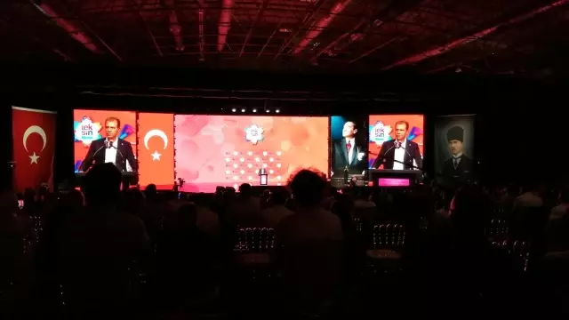 Kılıçdaroğlu, Mersin'de 'Teksin'in tanıtım programına katıldı