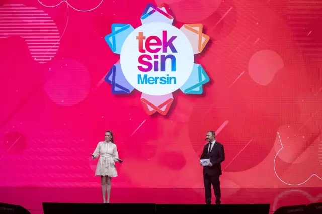 Kılıçdaroğlu, Mersin'de 'Teksin'in tanıtım programına katıldı