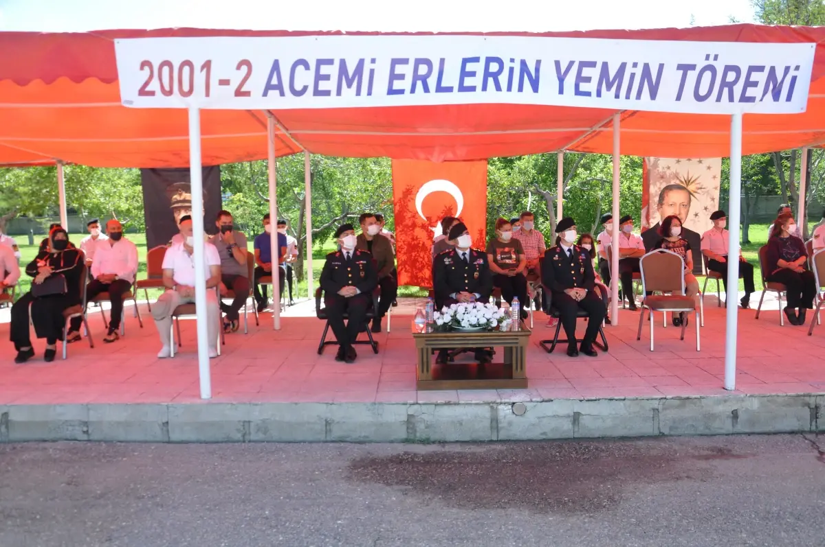 'Özel asker' Muhammed Ali Şahin, Mehmetçiklerle yemin etti