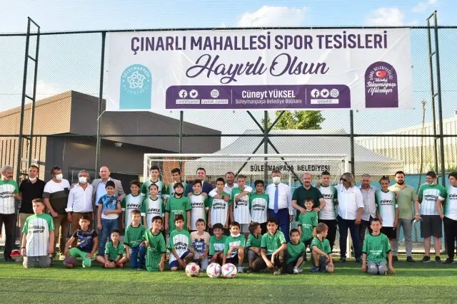 Tekirdağ'da 'Çınarlı Mahallesi Spor Sahası'nın açılış töreni yapıldı Tekirdağ'da 'Çınarlı Mahallesi Spor Sahası'nın açılış töreni yapıldı