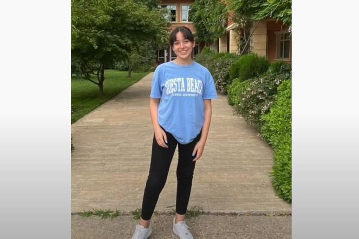 Duru Üst kimdir? Youtuber Duru Üst kimdir, kaç yaşında, nereli, mesleği ne, hangi okula gidiyor? Duru Üst'ün hayatı ve biyografisi!