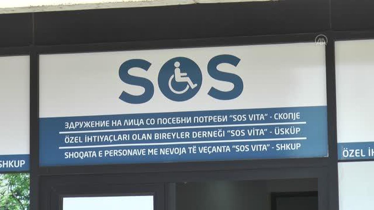 Halkbank Üsküp'ten ihtiyaç sahiplerine elektrikli tekerlekli sandalye bağışı