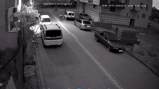 minik emir surmeyi ilk ogrendigi bisikletinin 7 14253208 o