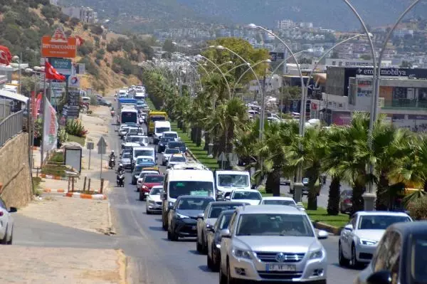 Muğla Aşilamada İlk Sirada Yer Aldi, Doluluk Orani Yüzde 90 Aşti 2 MUĞLA AŞILAMADA İLK SIRADA YER ALDI, BODRUM TURİSTLE DOLDU