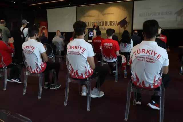 Samsun'da Milli sporcu bursu projesiyle 114 sporcu, özel okula yerleştirildi