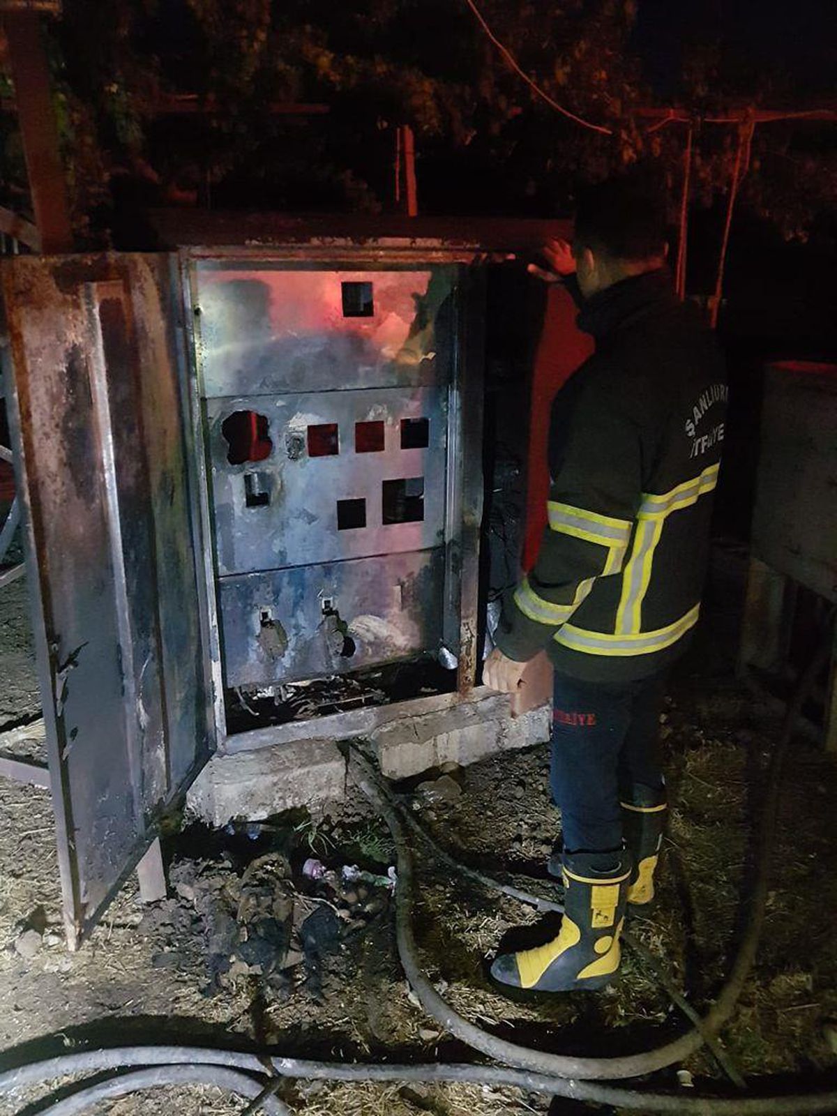 Son dakika haberleri: Şanlıurfa'da trafoda çıkan yangın söndürüldü