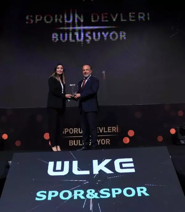 SPOR Sporun en iyileri ödüllendirildi 2 SPOR Sporun en iyileri ödüllendirildi