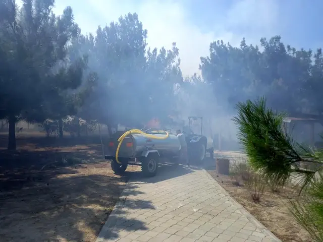 Yusuf Güney, Bozcaada'daki yangın söndürme çalışmalarına katıldı
