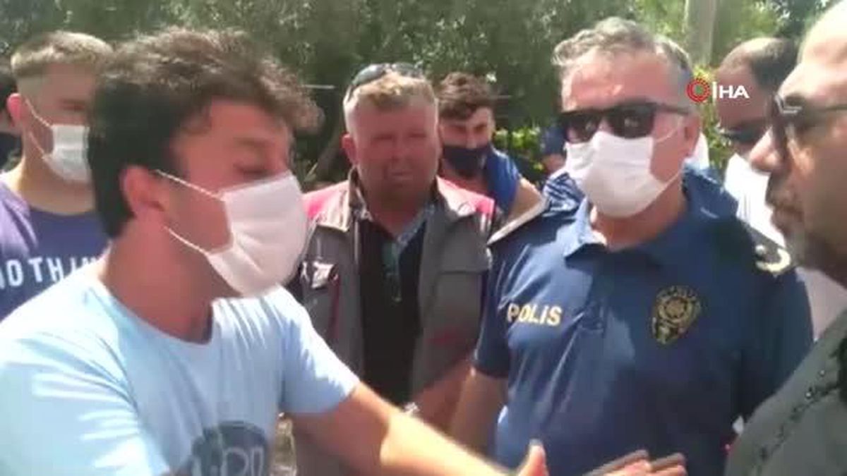 Yol çalışmasına kızan turizmciler eylem yaptı