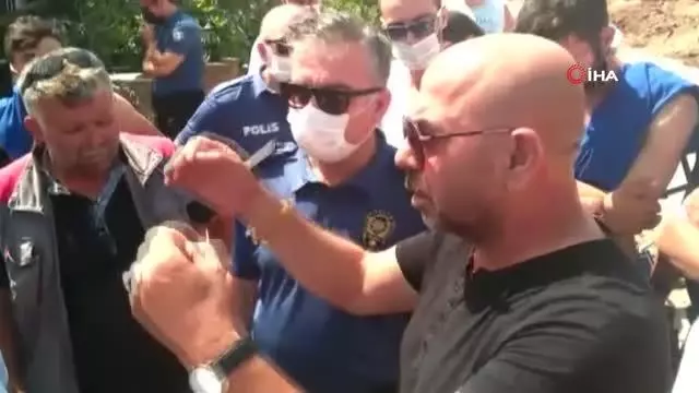 Yol çalışmasına kızan turizmciler eylem yaptı