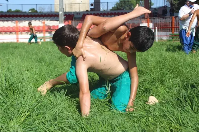 660. Tarihi Kırkpınar Yağlı Güreşleri başladı