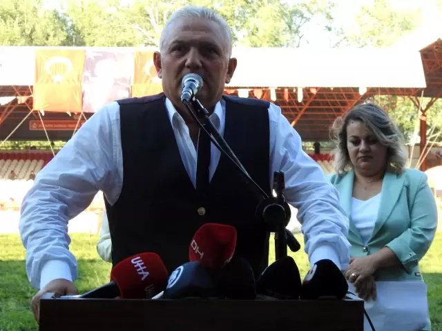 660. Tarihi Kırkpınar Yağlı Güreşleri'nin resmi açılışı yapıldı