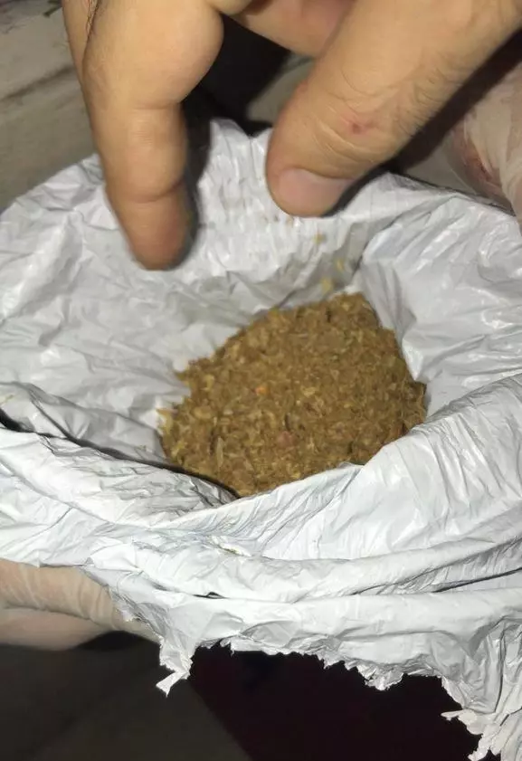 Uyuşturucu satıcılarına yönelik operasyonda 2 şüpheli tutuklandı