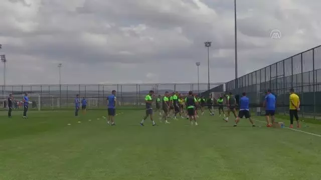 AFYONKARAHİSAR - Bursaspor yeni sezon hazırlıklarını sürdürüyor