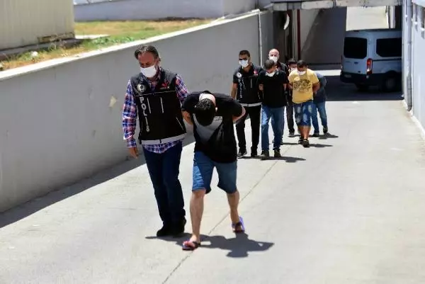 ADANA BONZAİYİ TUVALETE DÖKERKEN YAKALANDI