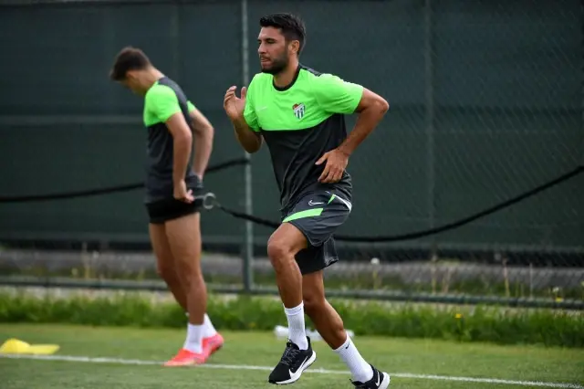 Bursaspor'da yeni sezon hazırlıkları Afyon'da devam ediyor Sakatlanan Eren Güler'in durumu MR'dan sonra belli olacak