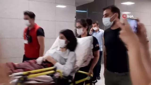 Eşi tarafından vurulan genç kadın, duruşmaya sedyeyle geldi