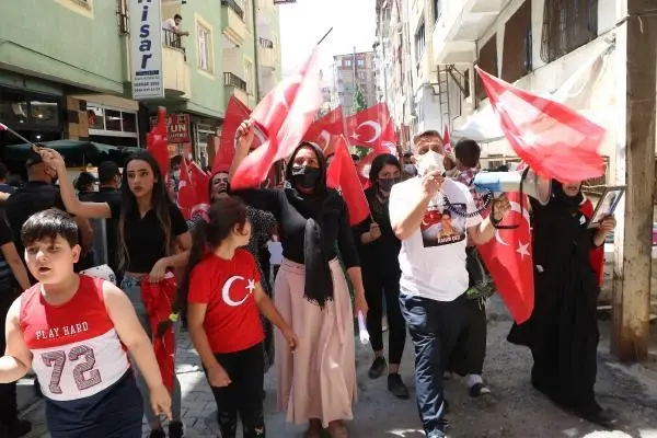 HAKKARİ'DEKİ EVLAT NÖBETİNDE 12'NCİ HAFTA