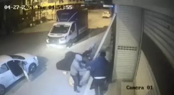HIRSIZLARIN 'ZULA' TUVALETİNDEN 50 BİN LİRALIK ALTIN ÇIKTI