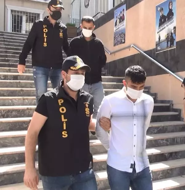 HIRSIZLARIN 'ZULA' TUVALETİNDEN 50 BİN LİRALIK ALTIN ÇIKTI