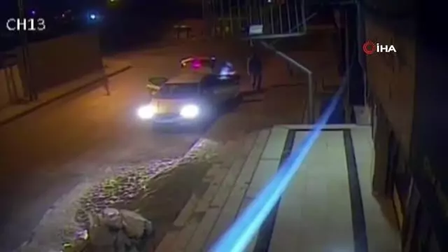 İstanbul'da hırsızlık çetesi çökertildi: Klozette 50 bin lira değerindeki altın böyle bulundu