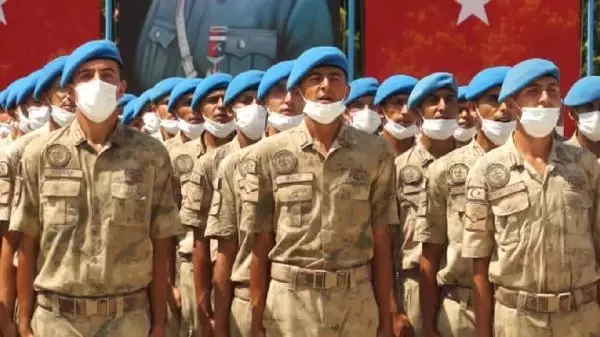 JANDARMA KOMANDO UZMAN ERBAŞLAR MEZUN OLDU