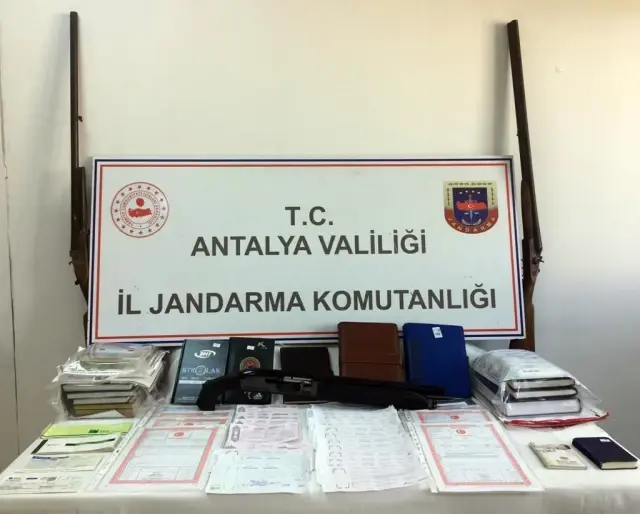 Son dakika haberi! Antalya'daki 'tefecilik' operasyonunda 17 tutuklama