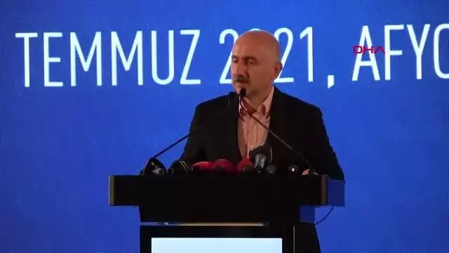 BAKAN KARAİSMAİLOĞLU: İSTANBUL BOĞAZI'NDAN YILDA 43 BİN GEMİ GEÇİYOR