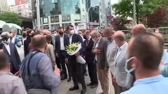 Son Dakika | Bakan Kurum, AK Parti Trabzon İl Başkanlığı'nı ziyaret etti