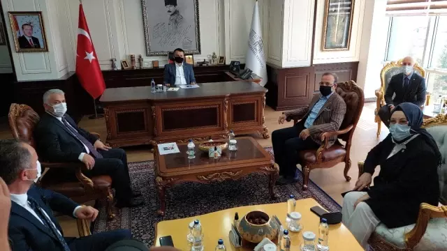 Bakan Pakdemirli, Kanal İstanbul üzerinden muhalefete yüklendi