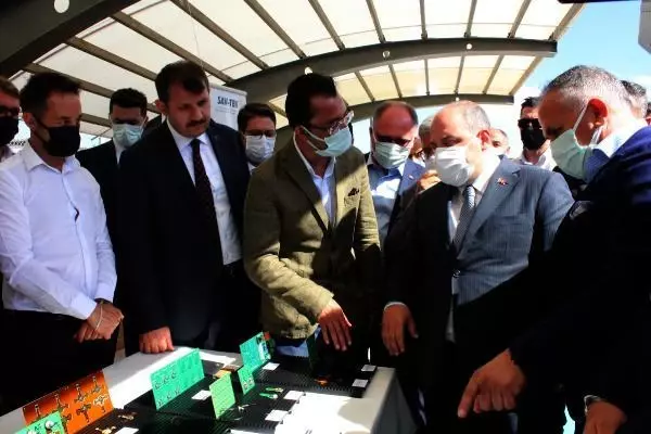 Son dakika haberleri! BAKAN VARANK: VİZYONSUZ BİR MUHALEFETİMİZ VAR