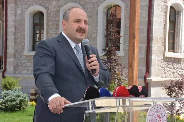 Son dakika: BAKAN VARANK: VİZYONSUZ BİR MUHALEFETİMİZ VAR