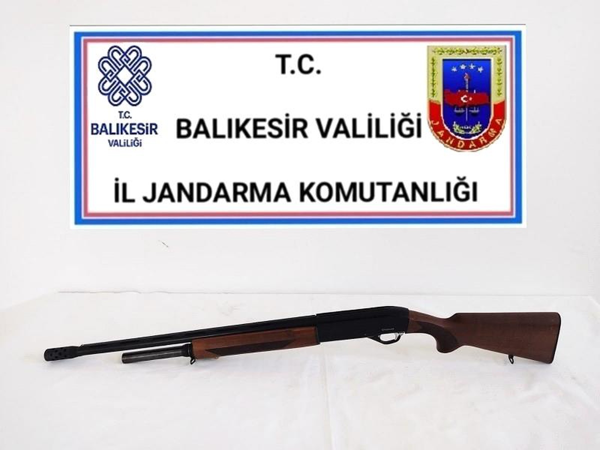 Balıkesir'de jandarma 15 aranan şahsı yakaladı - Vimarsana News