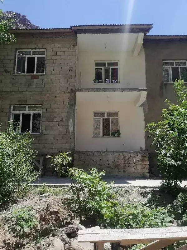 Balkondan düşen Ercan, 11 günlük yaşam mücadelesini kaybetti