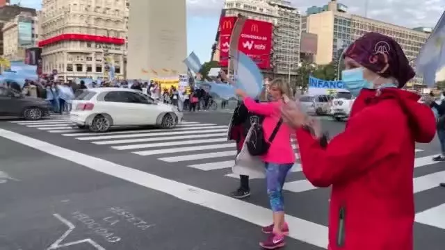 Son dakika! BUENOS AIRES - Arjantin'in bağımsızlık gününde hükümet karşıtı protestolar düzenlendi