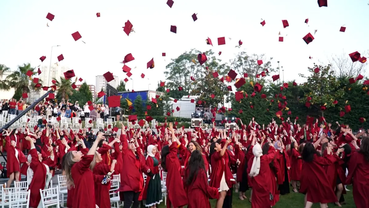 İstinye Üniversitesi 2020 Mezuniyet Töreni