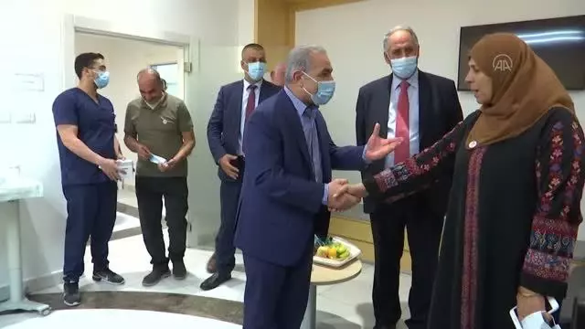 Iştiyye, açlık grevinin ardından serbest bırakılan Filistinli Ebu Atvan'ı ziyaret etti