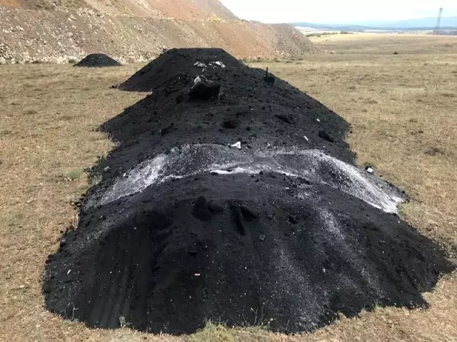 Kaçak moloz ve inşaat atığı döken 2 şahıs yakalandı