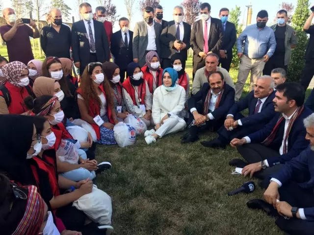 Son dakika haberi... Bakan Kurum, Öztürk ve Lermioğlu çiftinin nikah törenine katıldı