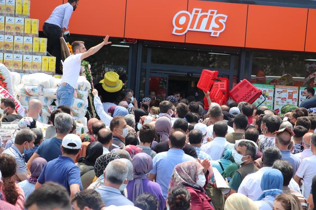 markette indirim izdihami 14258598 o