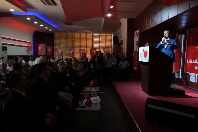 TDP Genel Başkanı Sarıgül, partisinin Manisa 1. Olağan Kongresi'ne katıldı