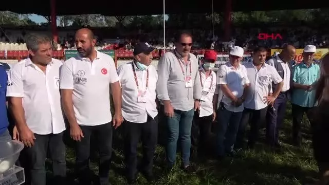 SPOR Başpehlivan güreşlerinde çeyrek finalistler belli oldu; başpehlivan Kara hastaneye kaldırıldı