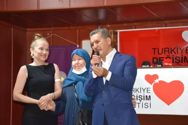 TDP Genel Başkanı Sarıgül, partisinin Manisa 1. Olağan Kongresi'ne katıldı